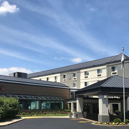 Holiday Inn & Suites Chicago-Carol Stream Wheaton By Ihg Екстериор снимка