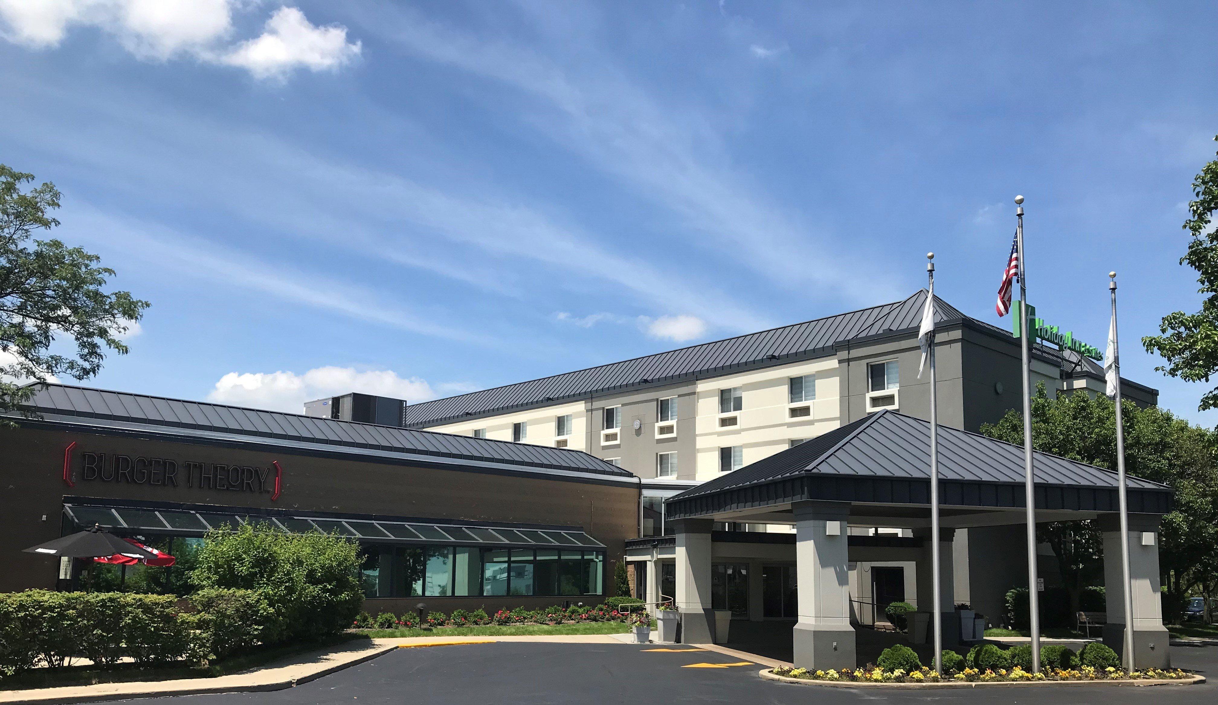 Holiday Inn & Suites Chicago-Carol Stream Wheaton By Ihg Екстериор снимка