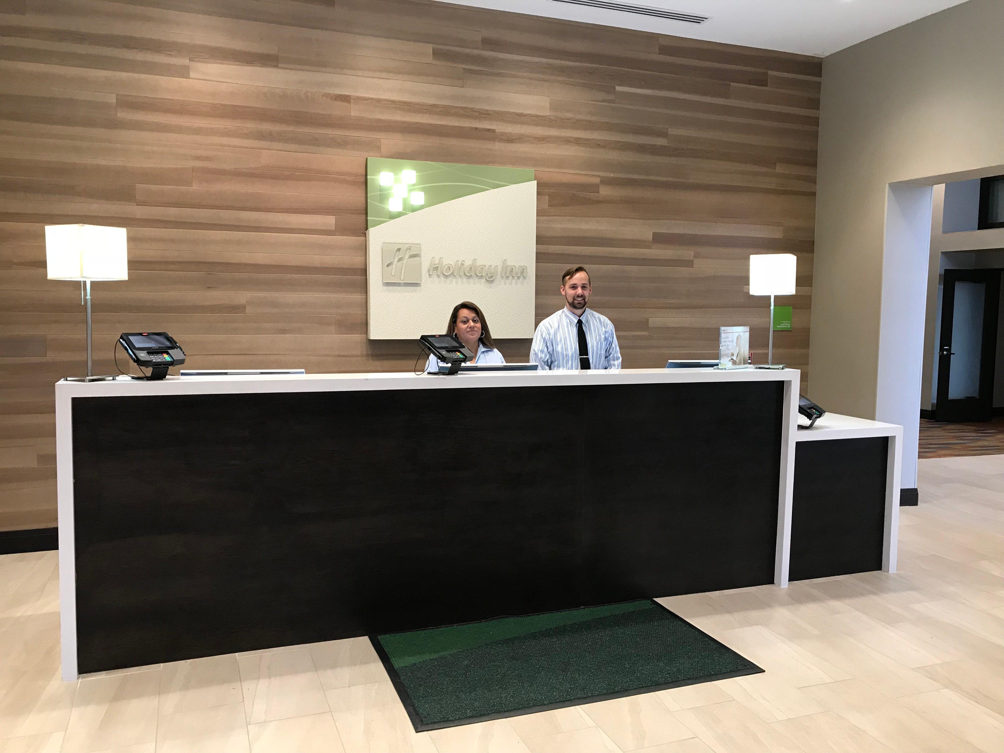 Holiday Inn & Suites Chicago-Carol Stream Wheaton By Ihg Екстериор снимка