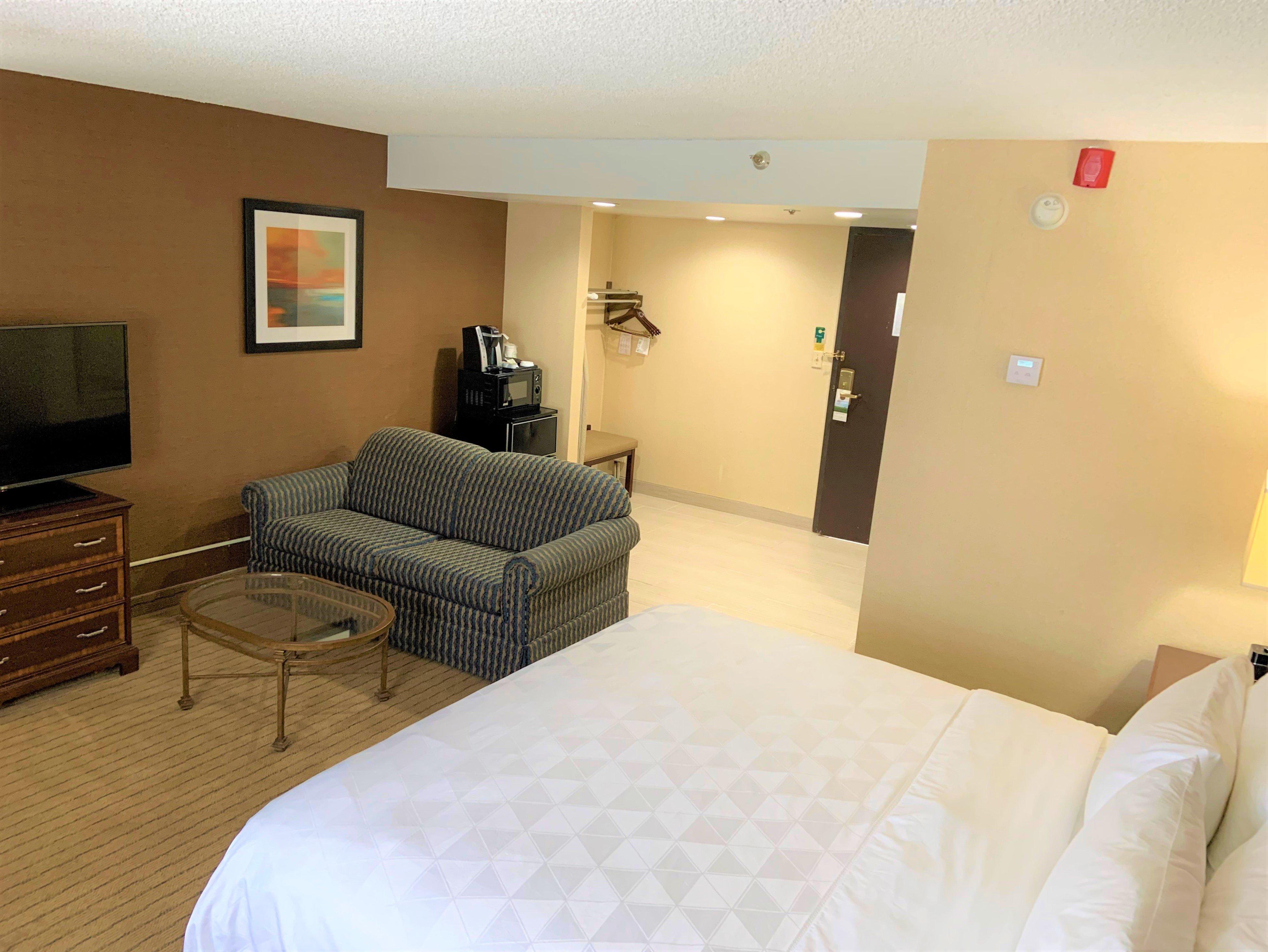 Holiday Inn & Suites Chicago-Carol Stream Wheaton By Ihg Екстериор снимка