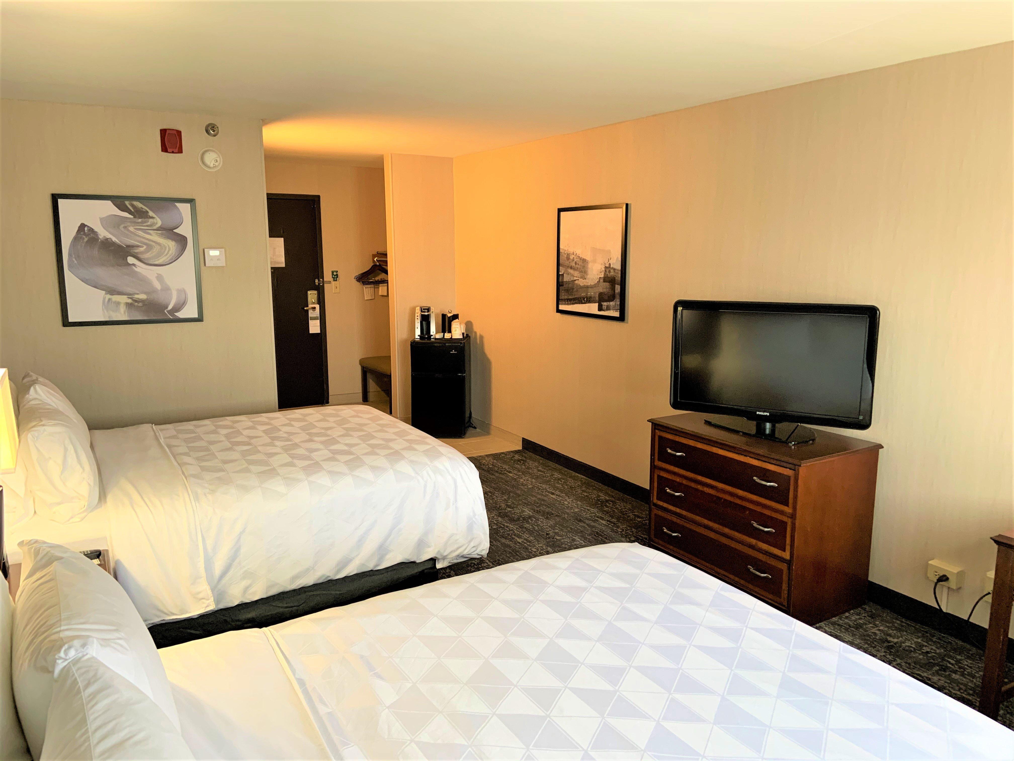 Holiday Inn & Suites Chicago-Carol Stream Wheaton By Ihg Екстериор снимка