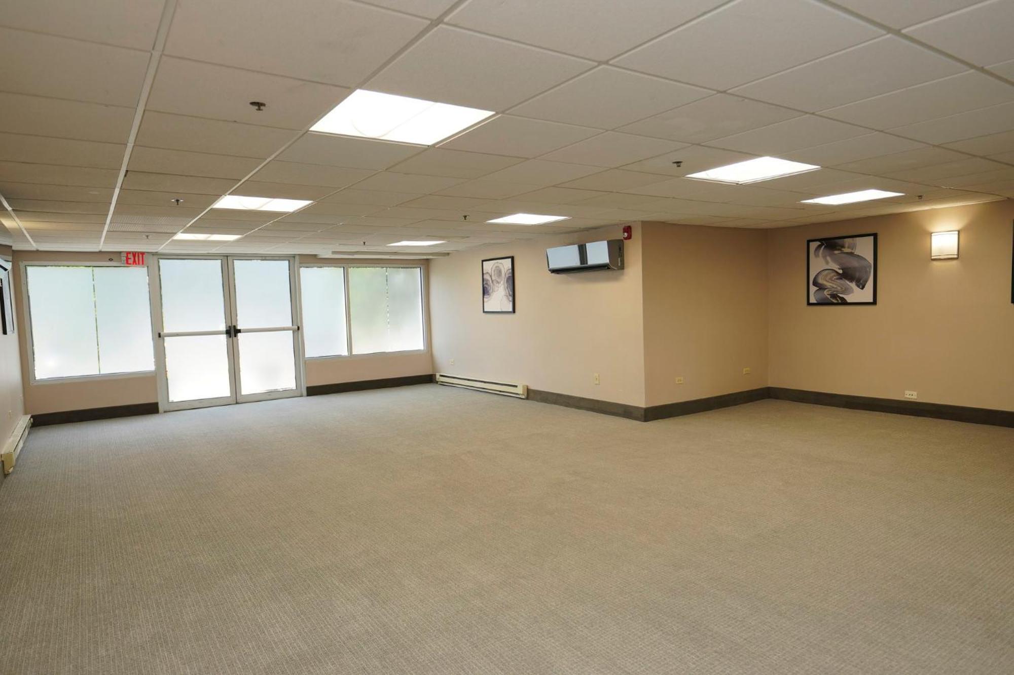 Holiday Inn & Suites Chicago-Carol Stream Wheaton By Ihg Екстериор снимка