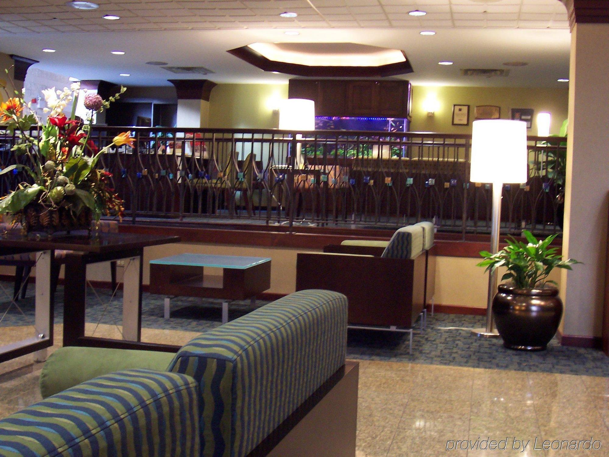 Holiday Inn & Suites Chicago-Carol Stream Wheaton By Ihg Интериор снимка