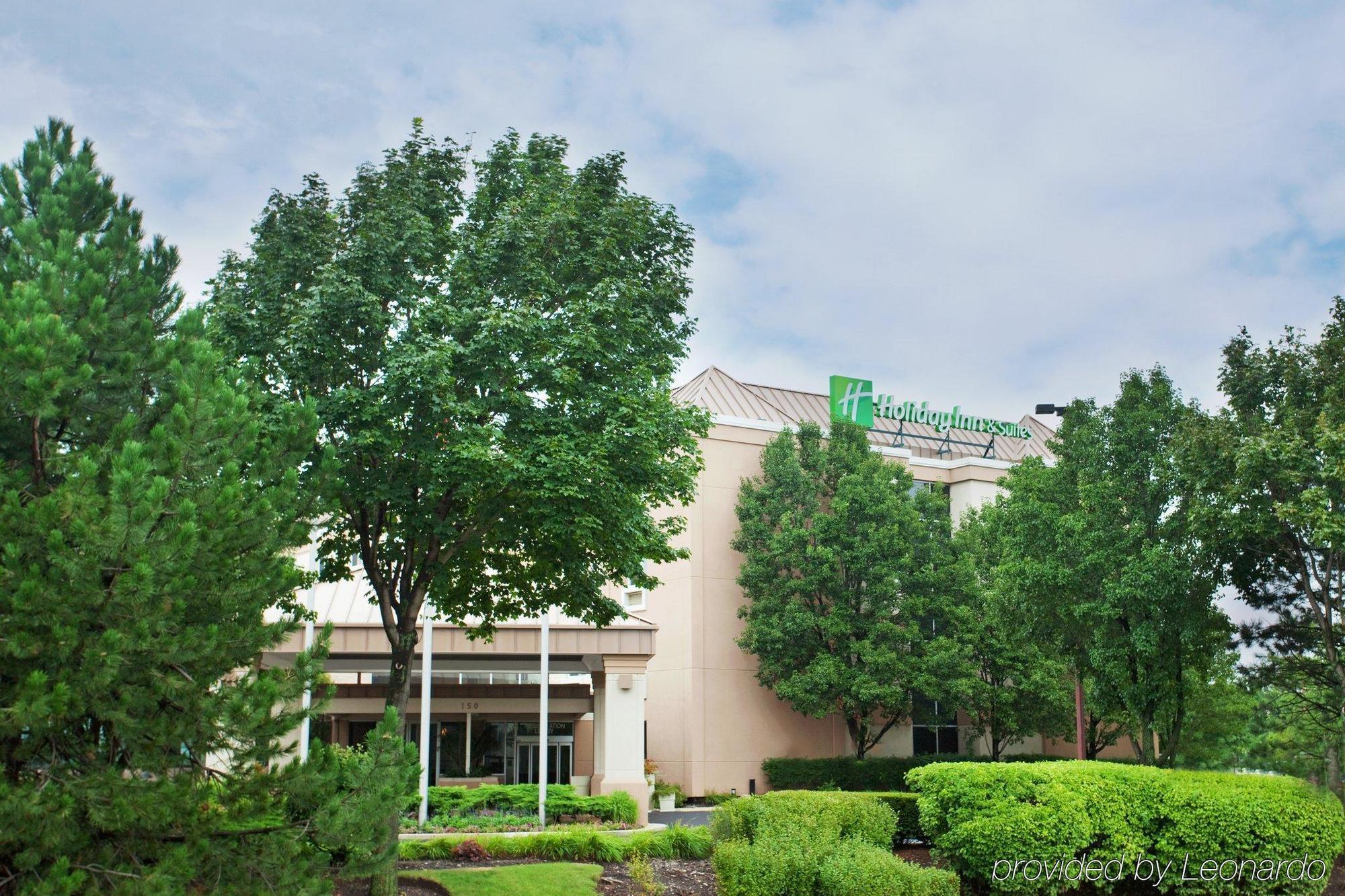 Holiday Inn & Suites Chicago-Carol Stream Wheaton By Ihg Екстериор снимка