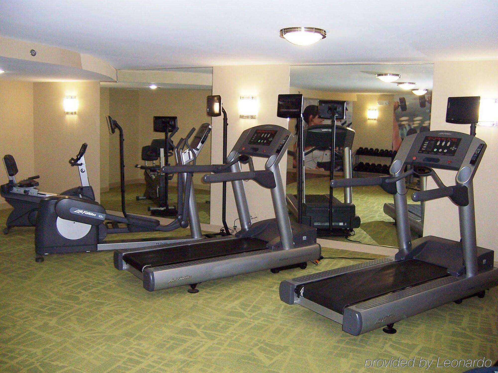 Holiday Inn & Suites Chicago-Carol Stream Wheaton By Ihg Екстериор снимка