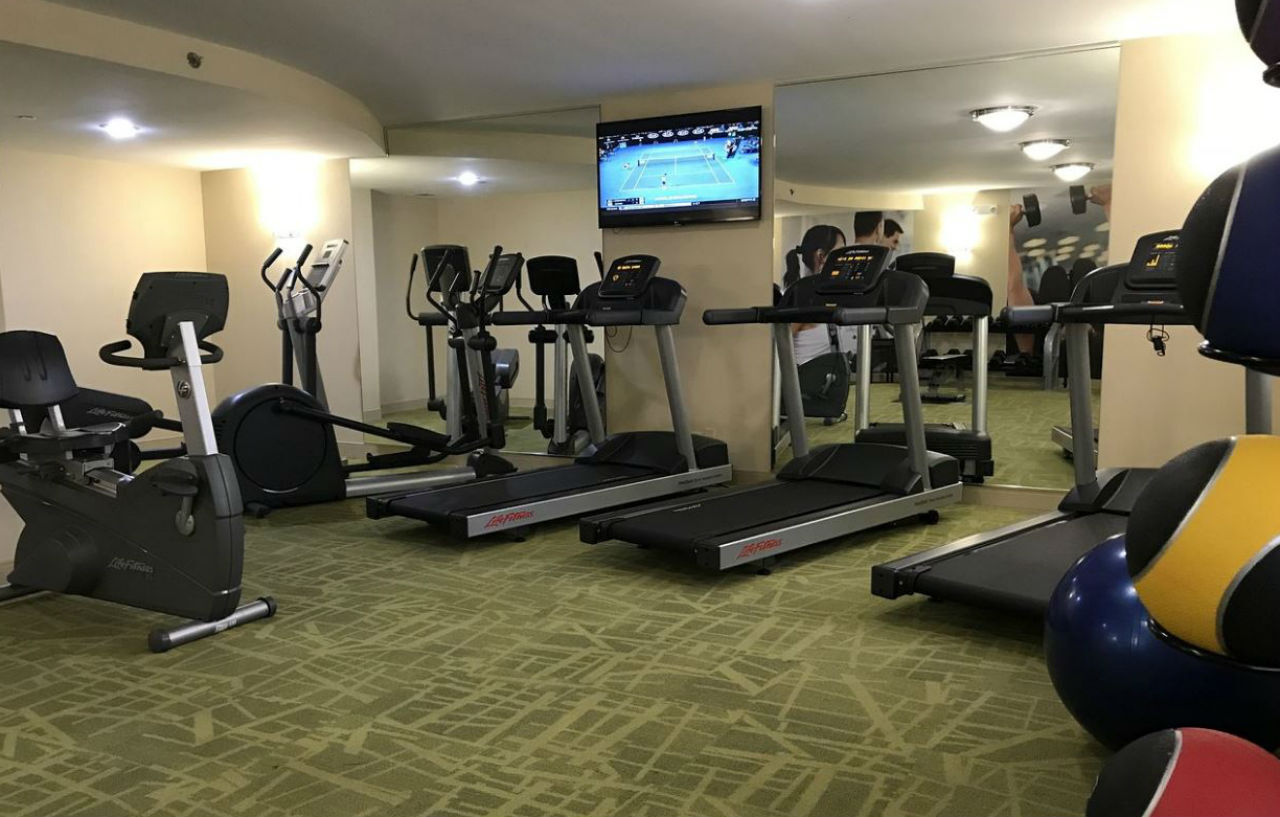 Holiday Inn & Suites Chicago-Carol Stream Wheaton By Ihg Екстериор снимка